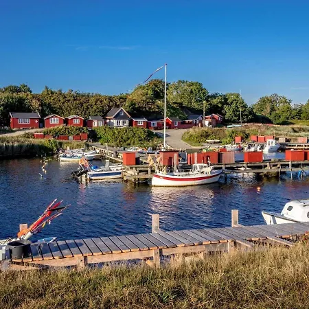 Holiday Aakirkeby Lxii * Vester Somarken