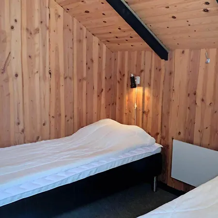 Holiday Aakirkeby Lxii Vester Somarken